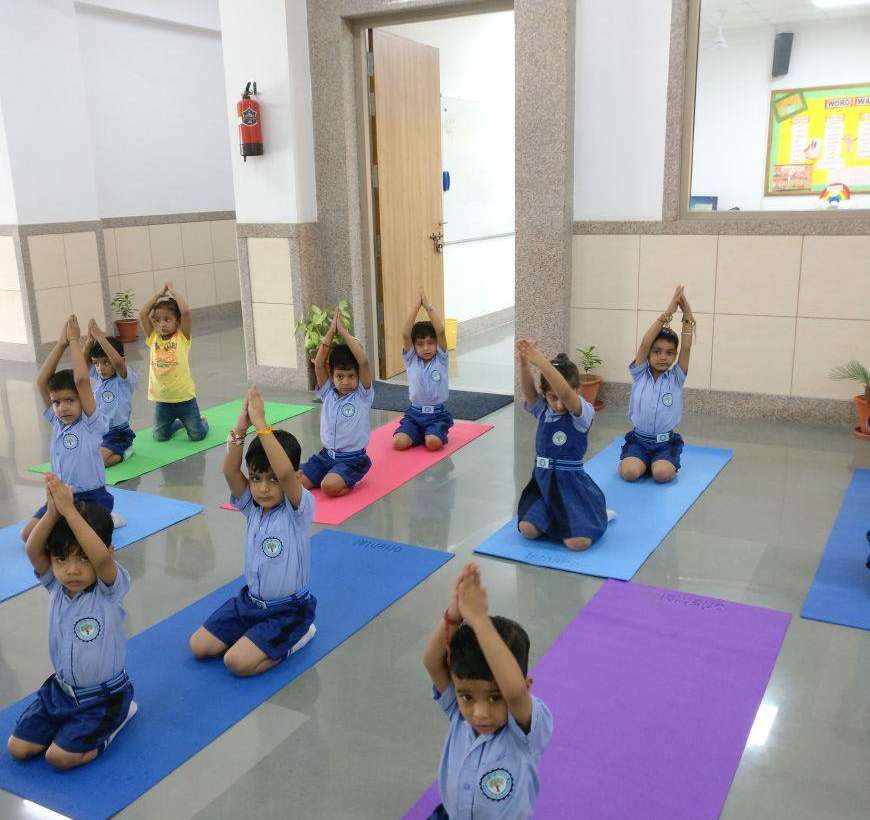 Baby Yoga at Step Up School